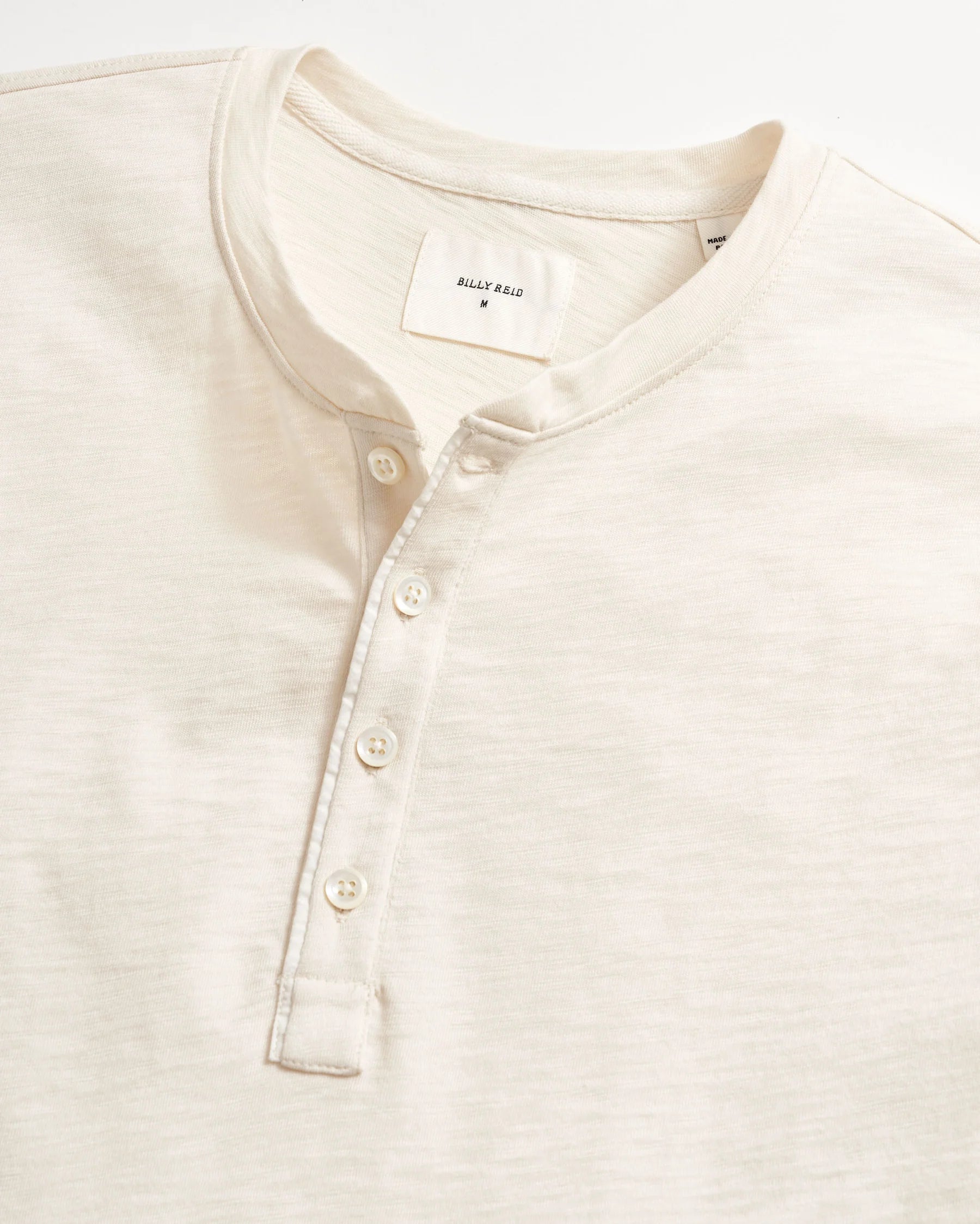 L/S ORGANIC COTTON HENLEY - TINTED WHITE