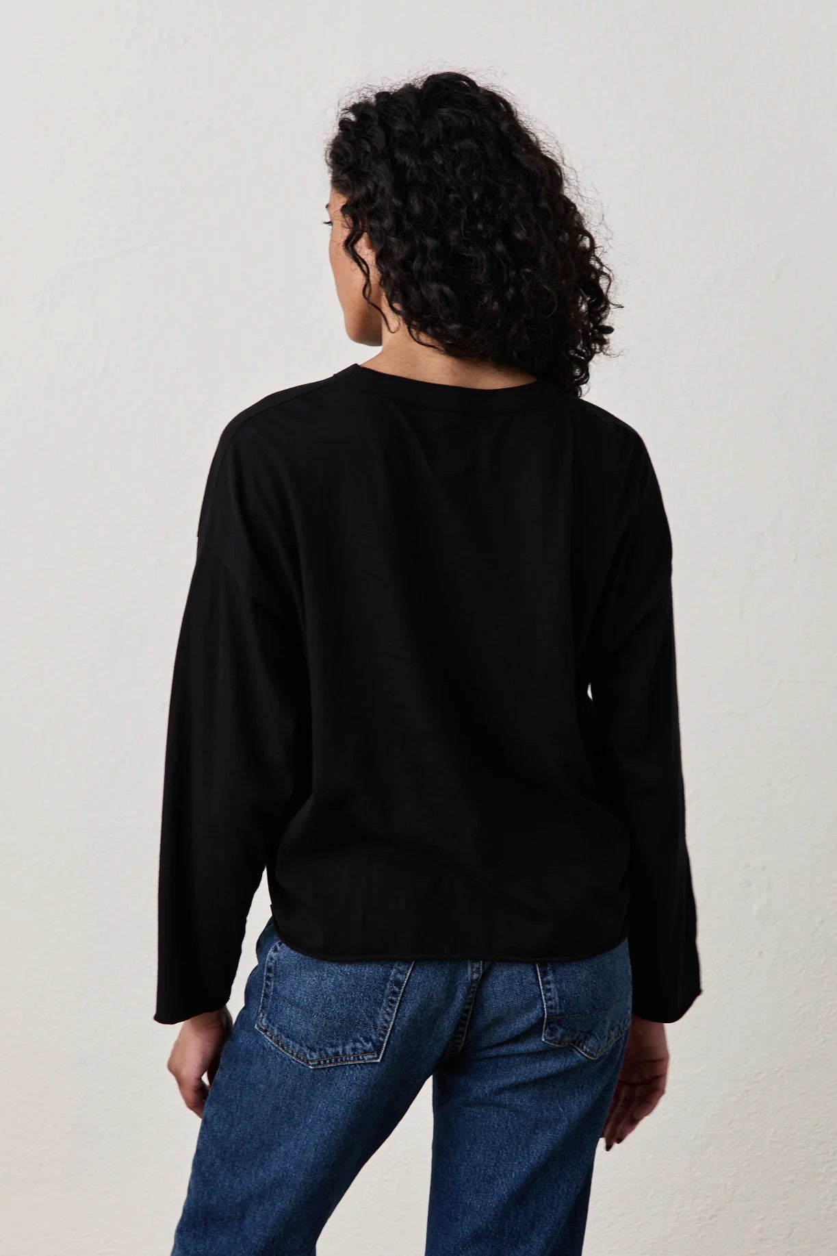 LOFFLER L/S CREW TEE - BLACK