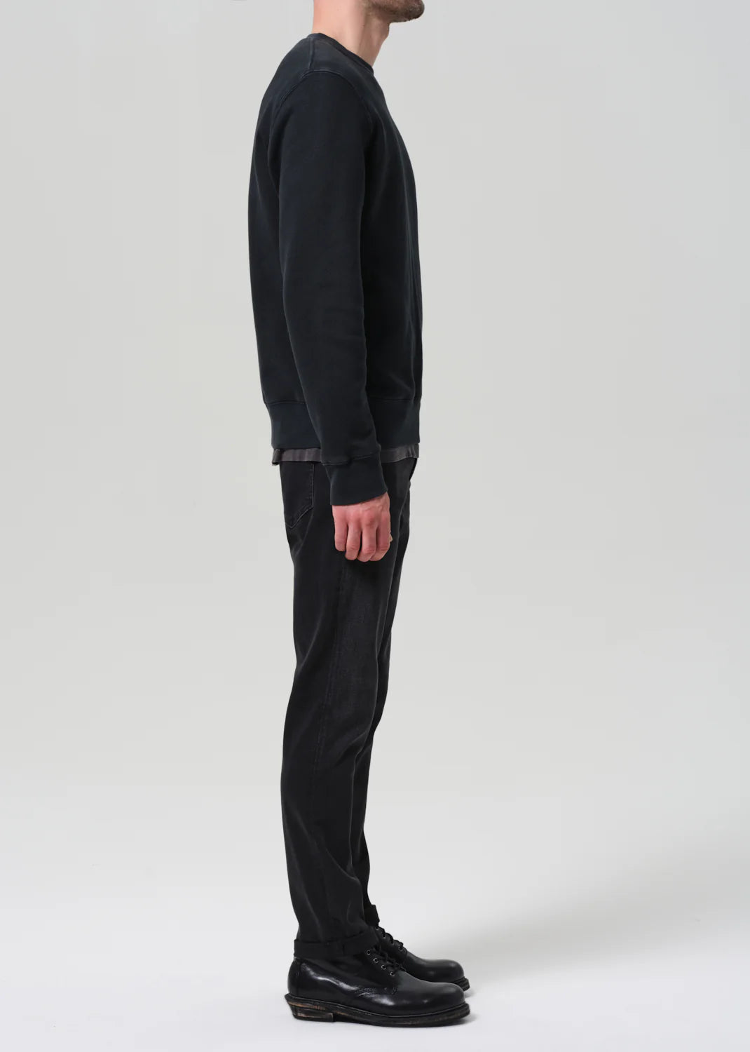 GAGE STRAIGHT - DARK STORM