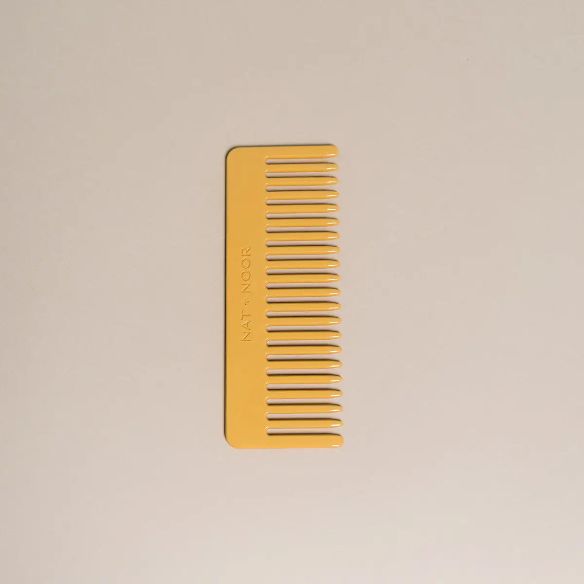 WIDE TOOTH COMB