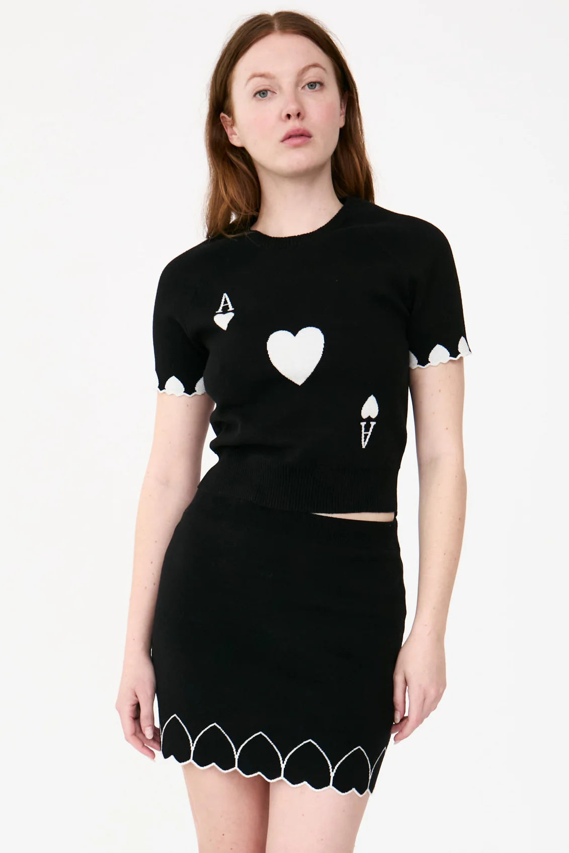 MOLLY PULLOVER - BLACK