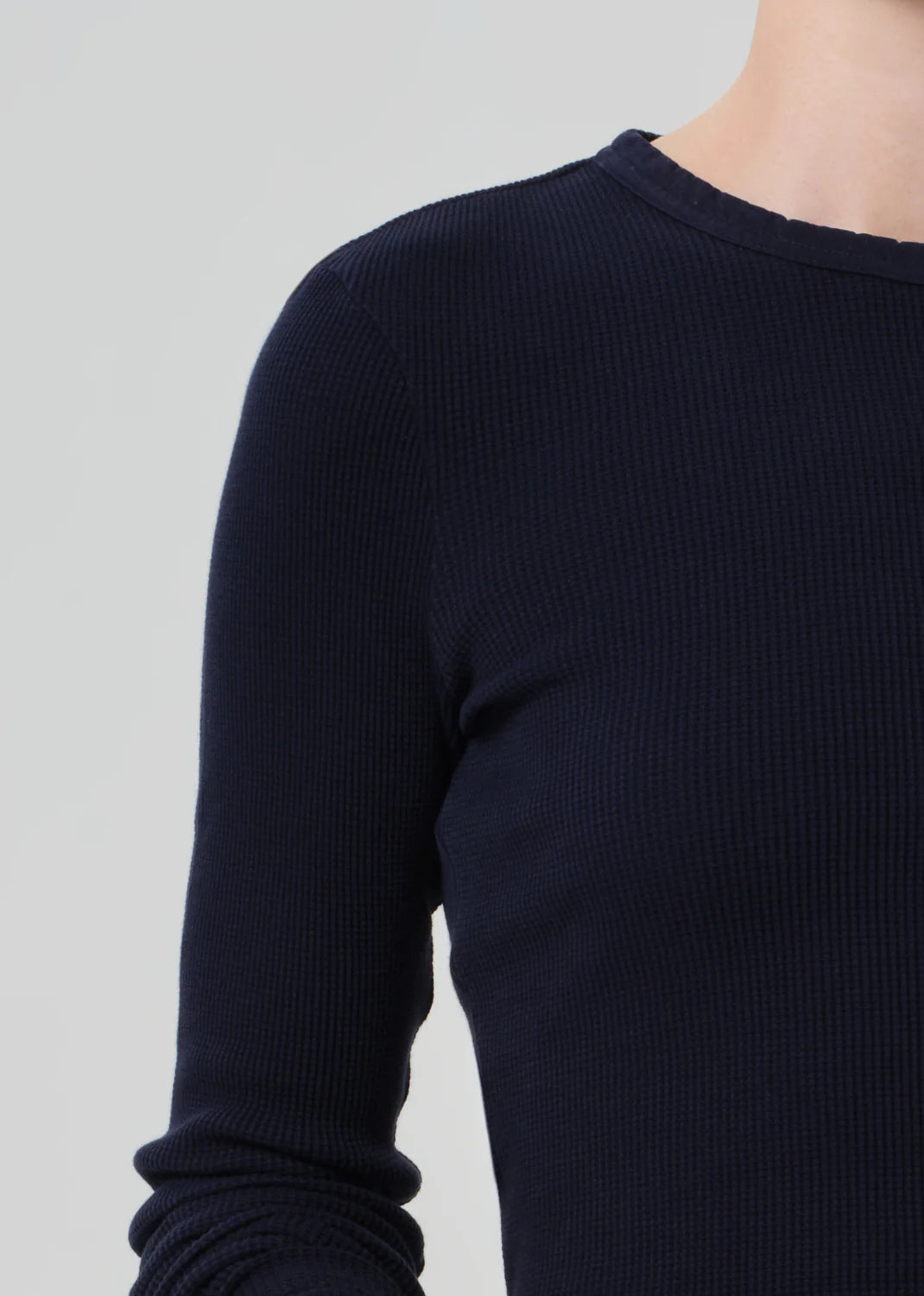 PILAR CREWNECK - NAVY