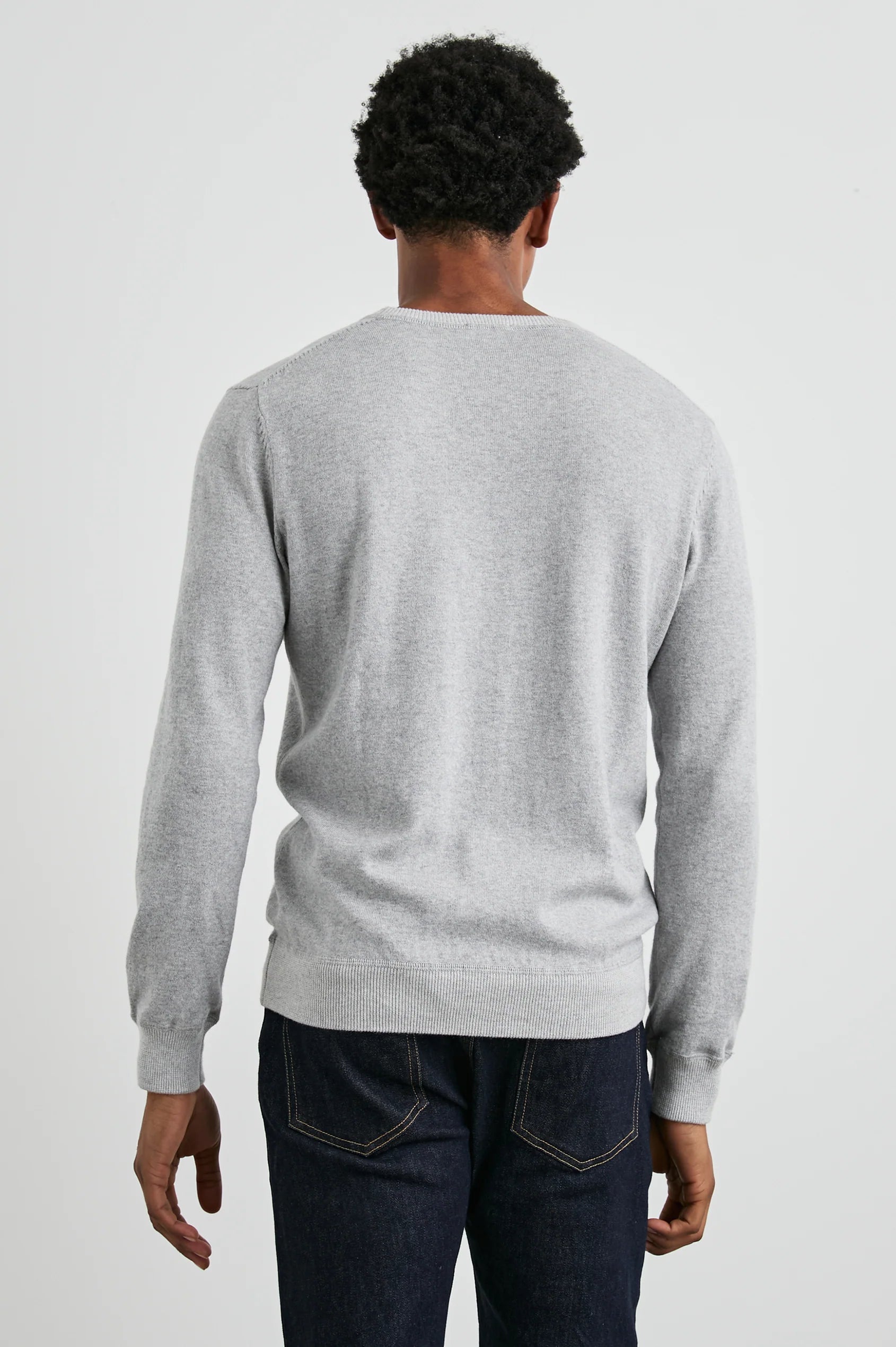 BURNS SWEATER - GREY HEATHER