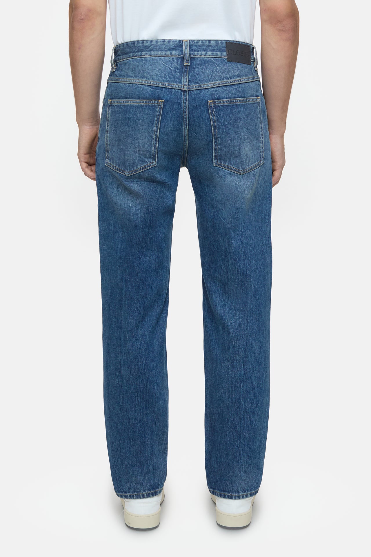 COOPER TAPERED JEAN - MID BLUE