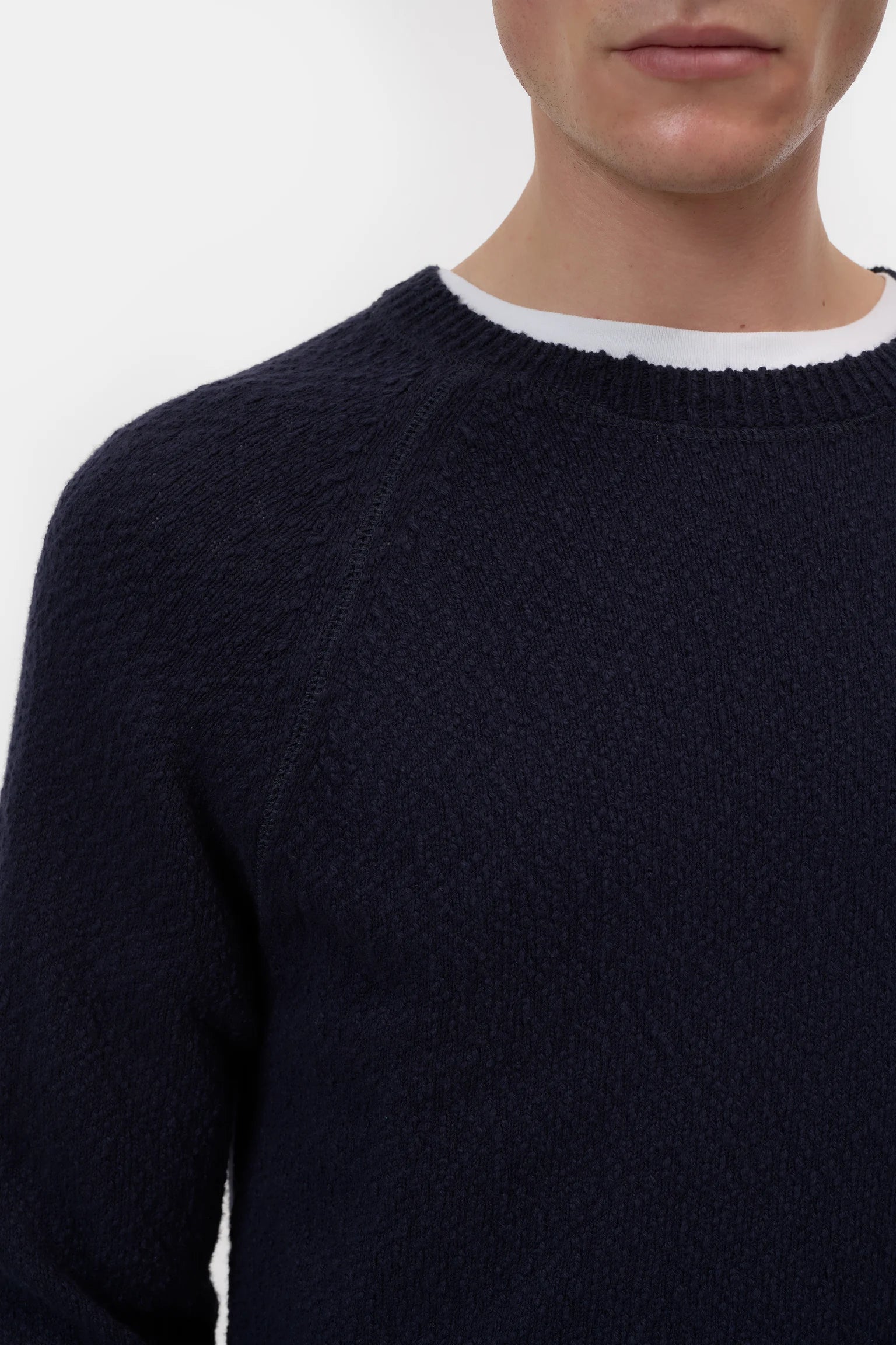 OVERLOCK RAGLAN JUMPER - DARK NIGHT
