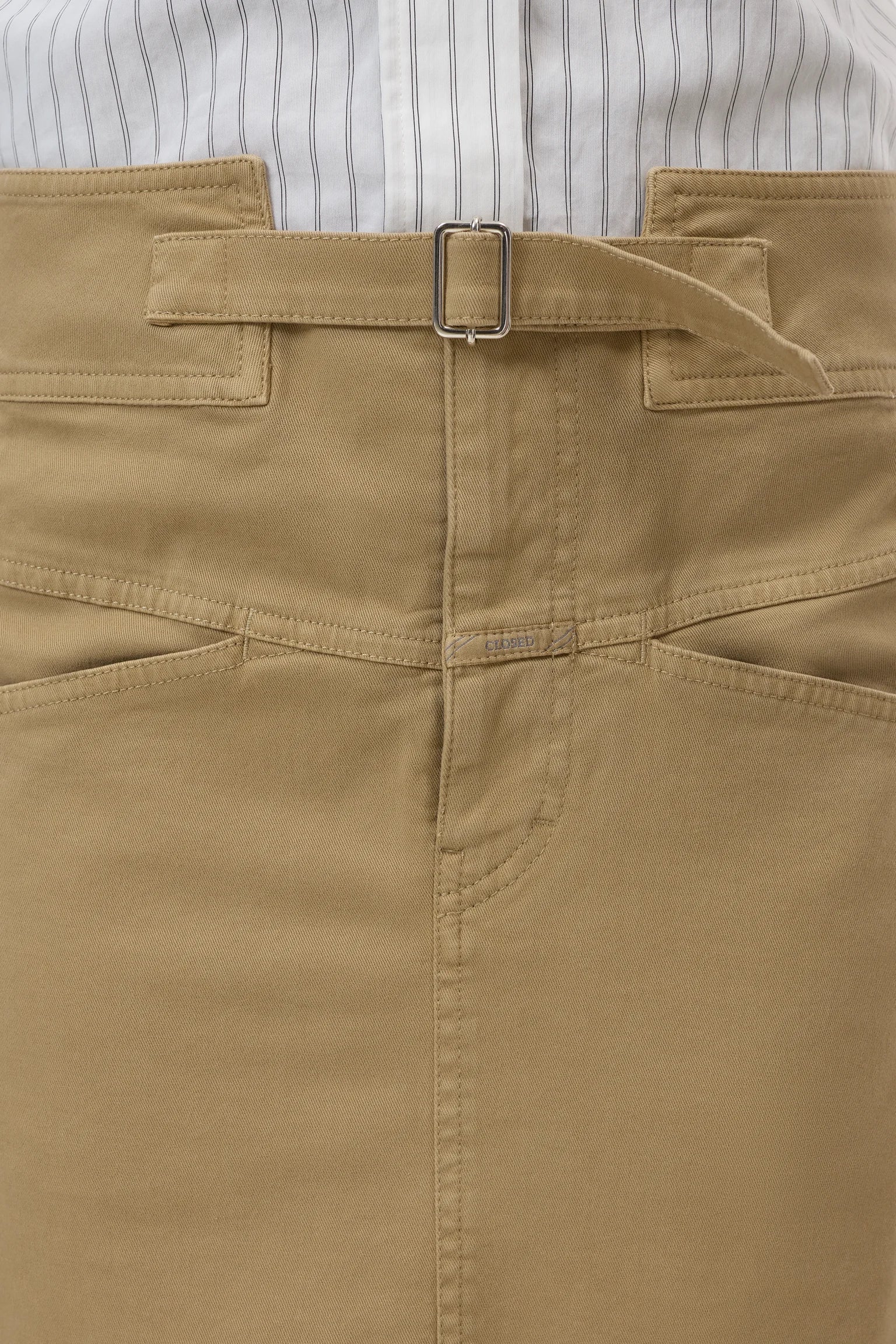 BELTED MINI SKIRT - URBAN BEIGE