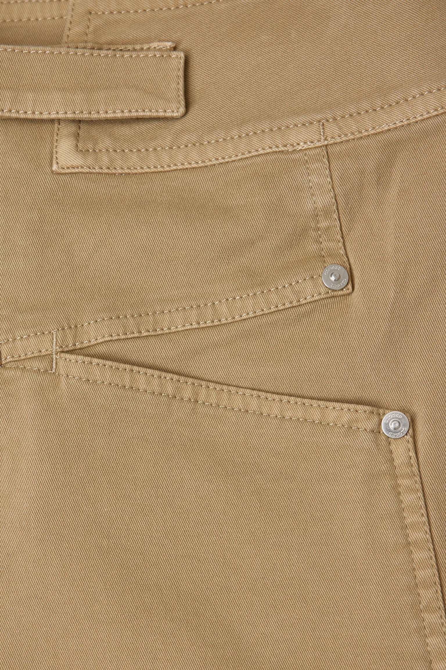 BELTED MINI SKIRT - URBAN BEIGE