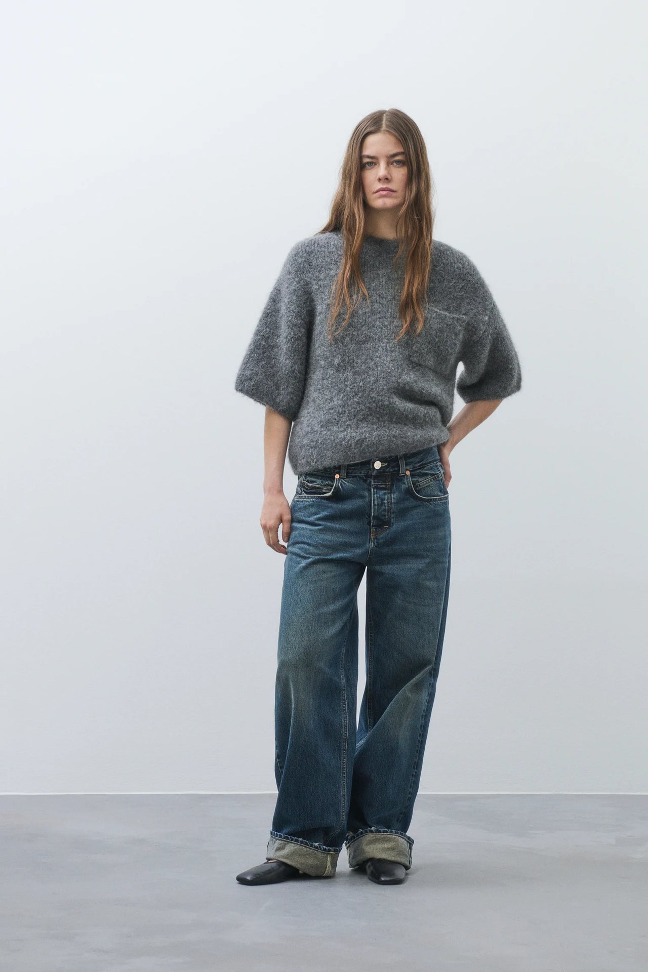 CREW SWEATER - DARK GREY