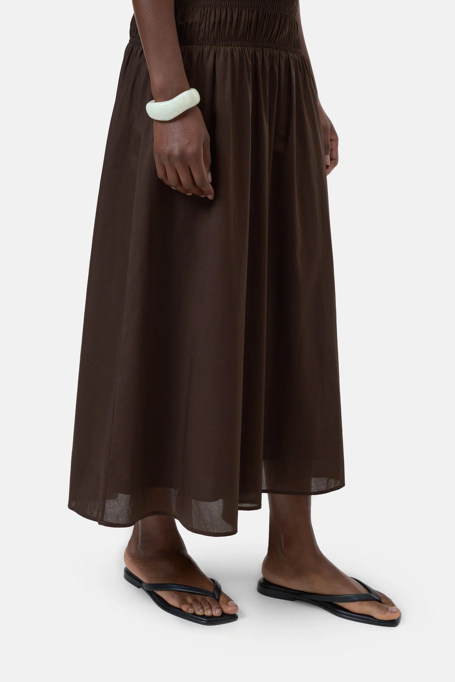 SMOCKED DRESS - MAPLE BROWN