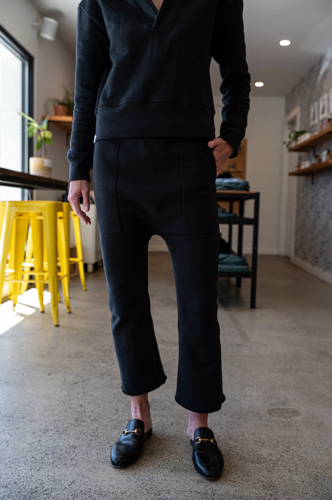 TAILORED SWEATPANT