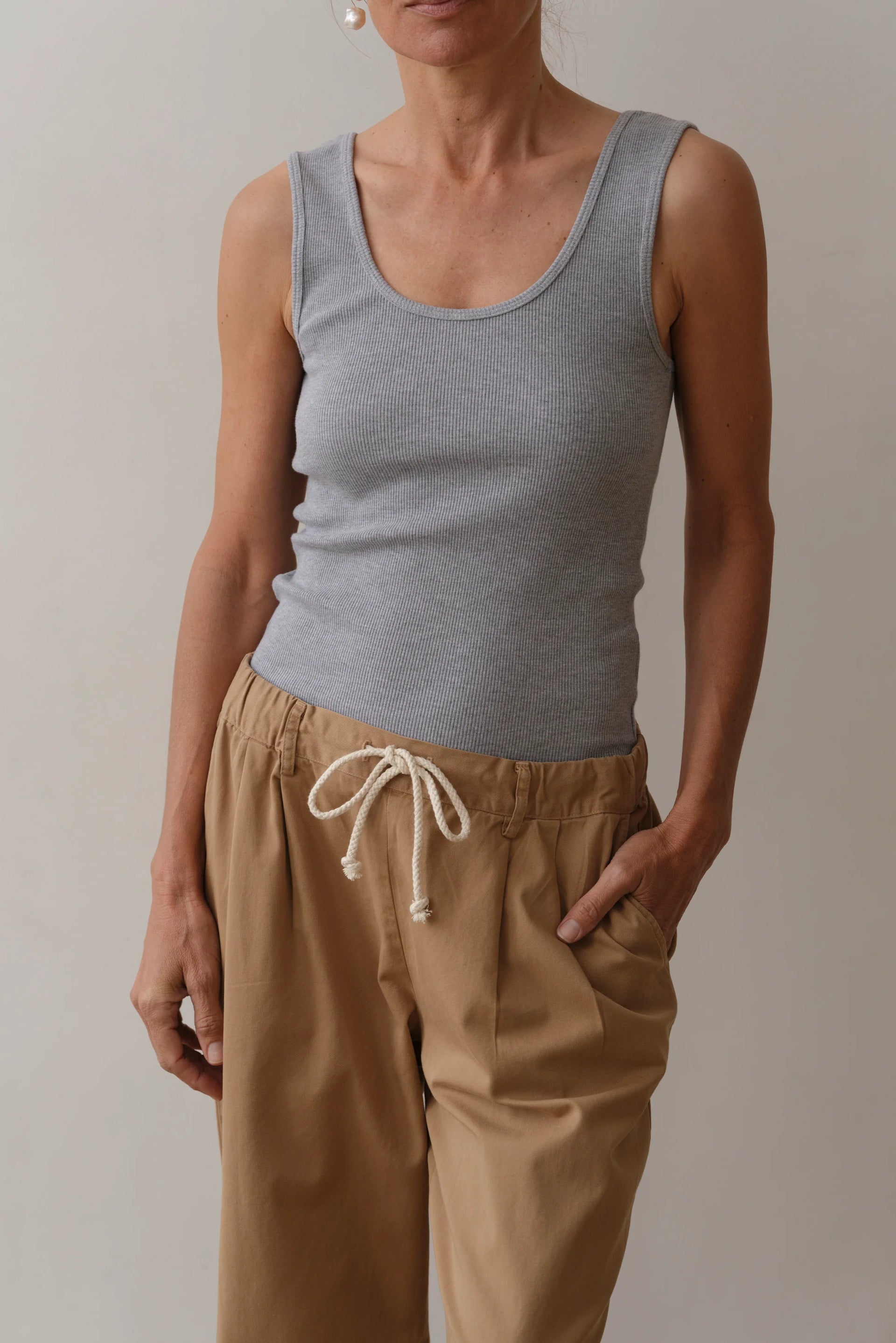 THE RIB SCOOP TANK - HEATHER GRAY