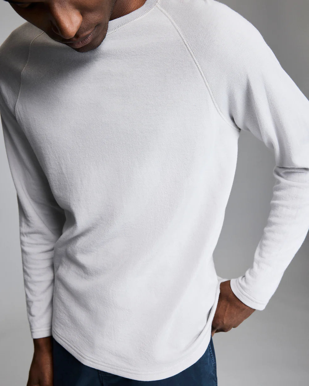 RAGLAN CREW - SILVER