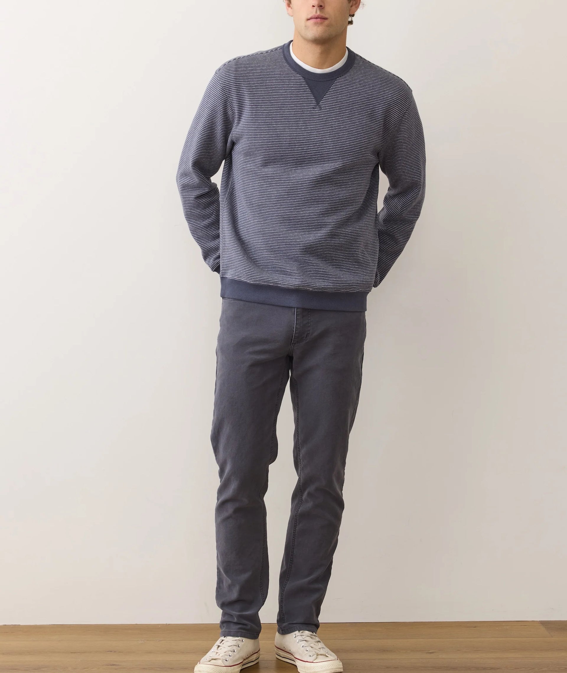 RELAXED CLOUD 9 FLEECE CREWNECK - NAVY MINI STRIPE