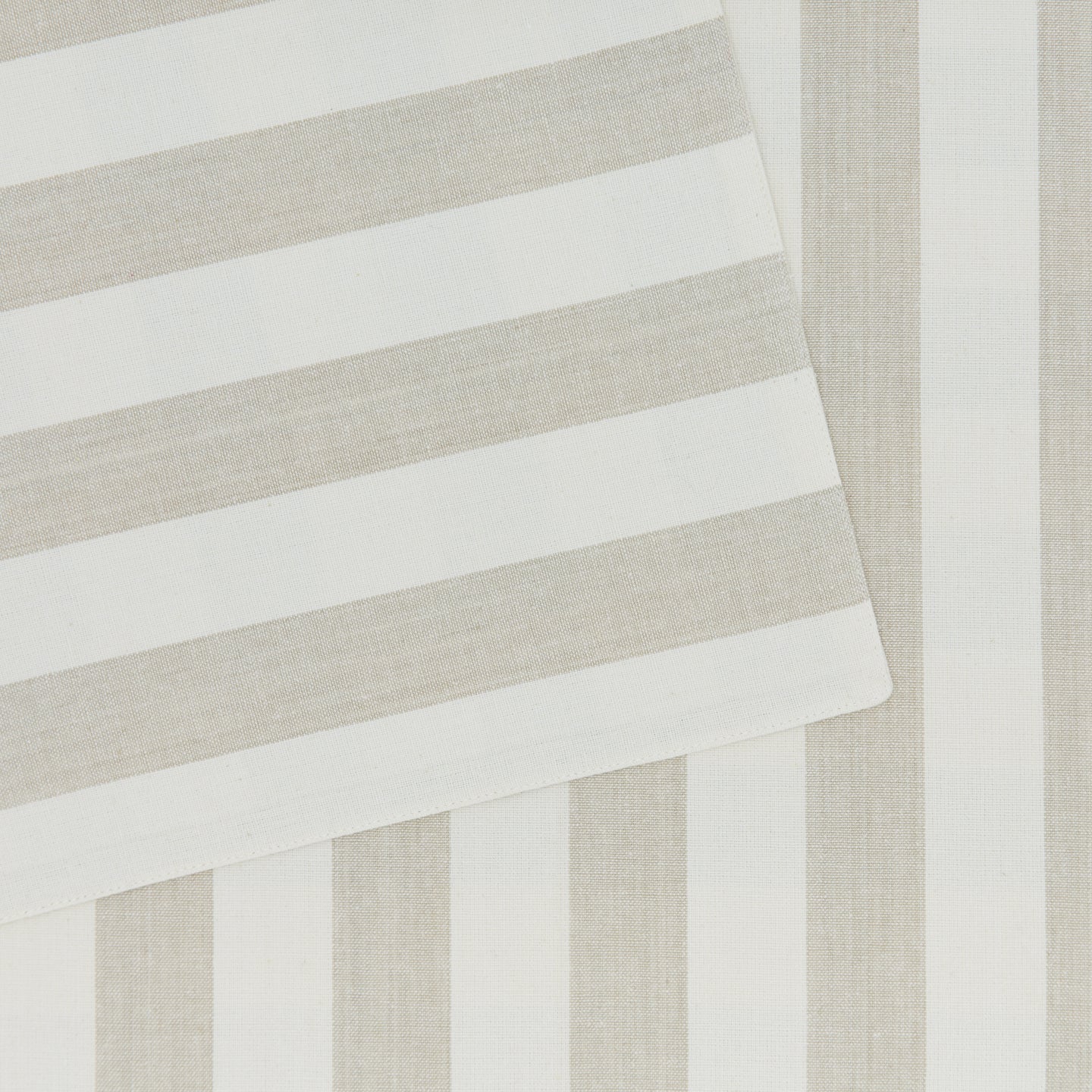 ESSENTIAL STRIPED PLACEMATS (SET OF 4) - IVORY/FLAX