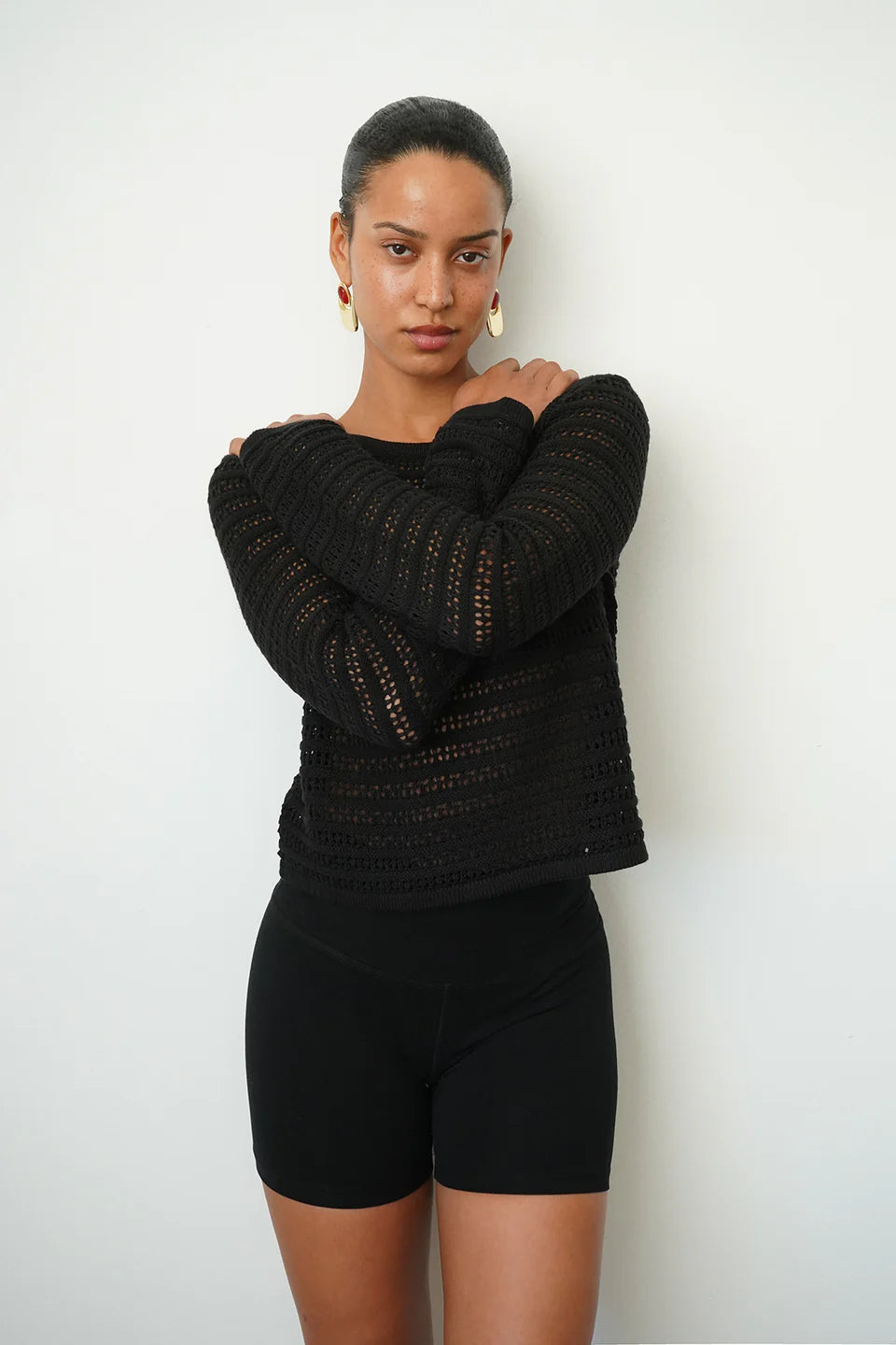 GWEN OPEN KNIT TOP - BLACK