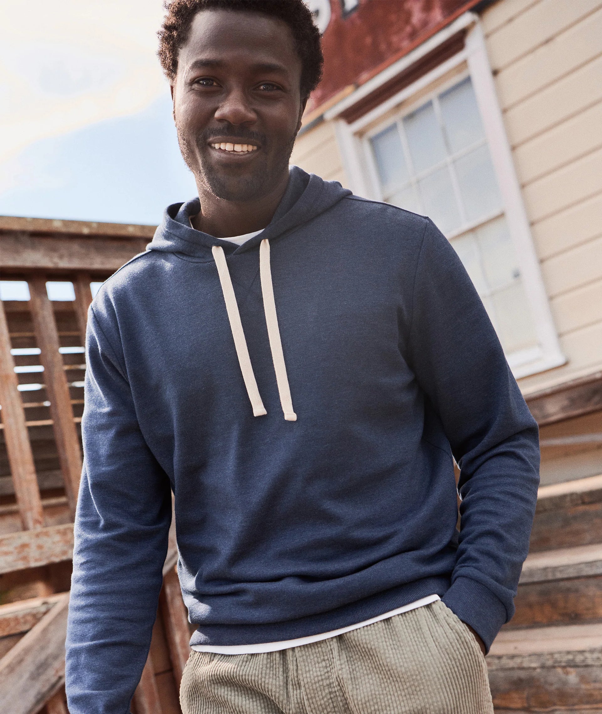 PACIFICA STRETCH HOODIE - NAVY