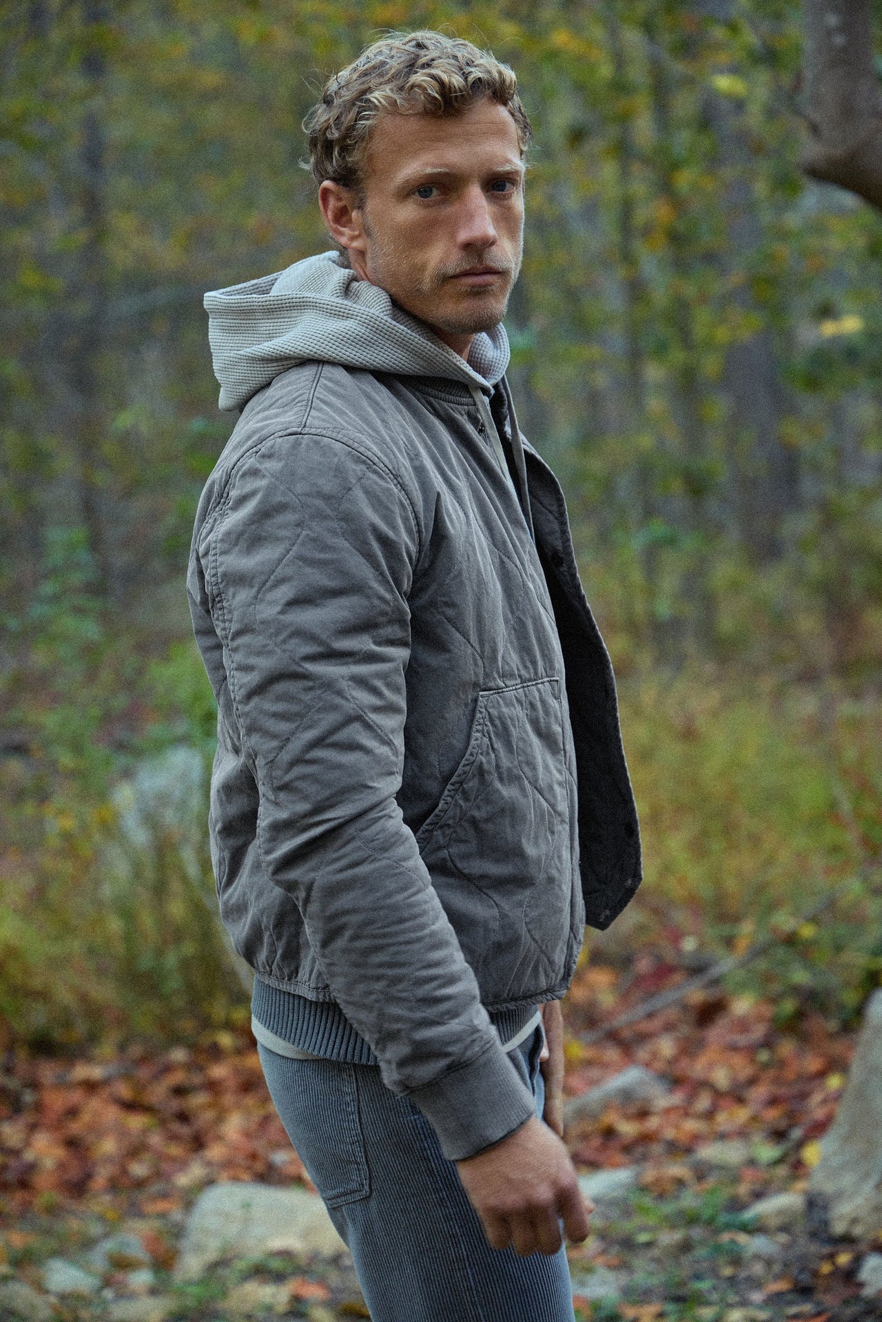 QUILTED BOMBER JACKET - BLACK