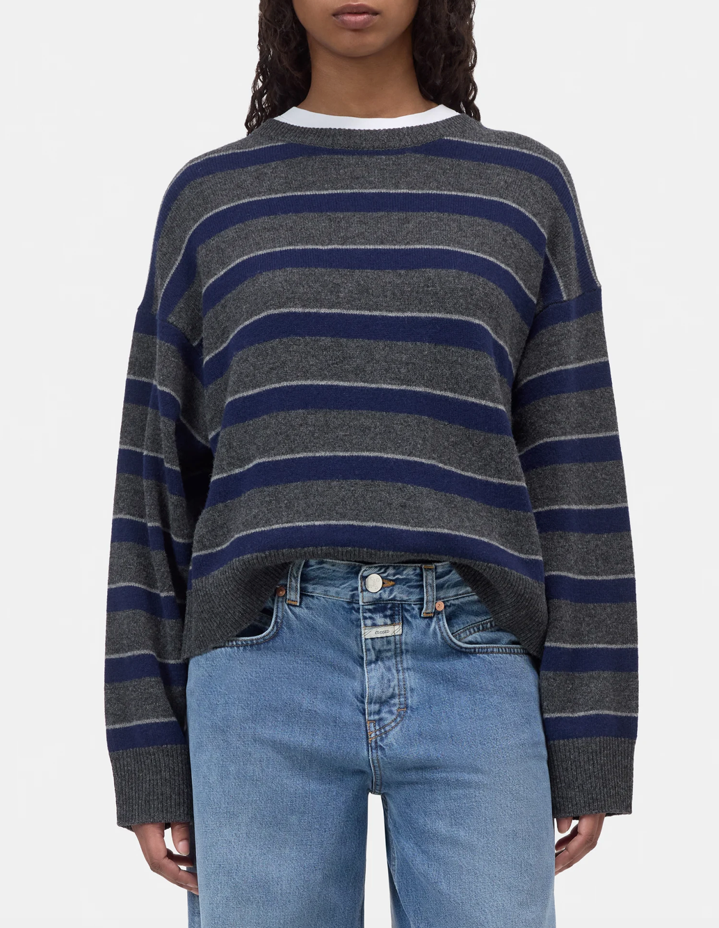 CREWNECK STRIPE SWEATER - DARK GREY