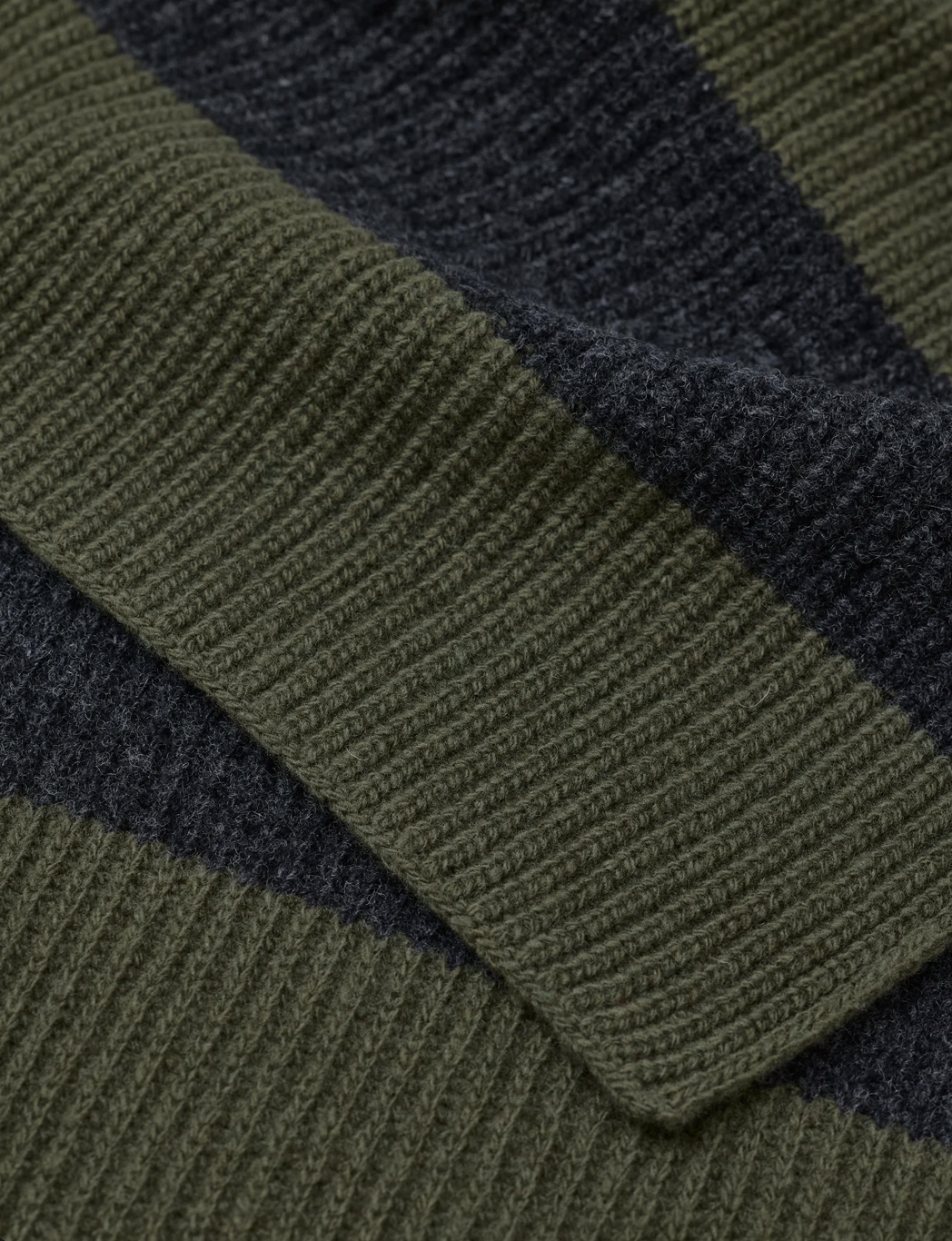 SCARF - DARK OLIVE STRIPE
