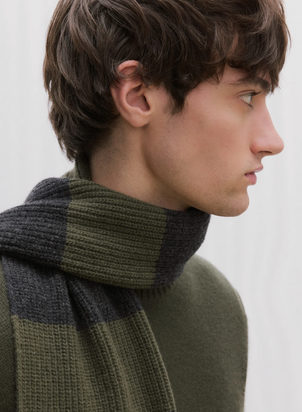 SCARF - DARK OLIVE STRIPE