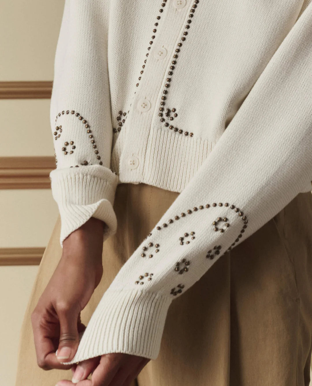 THE STUDDED CARDIGAN - NATURAL