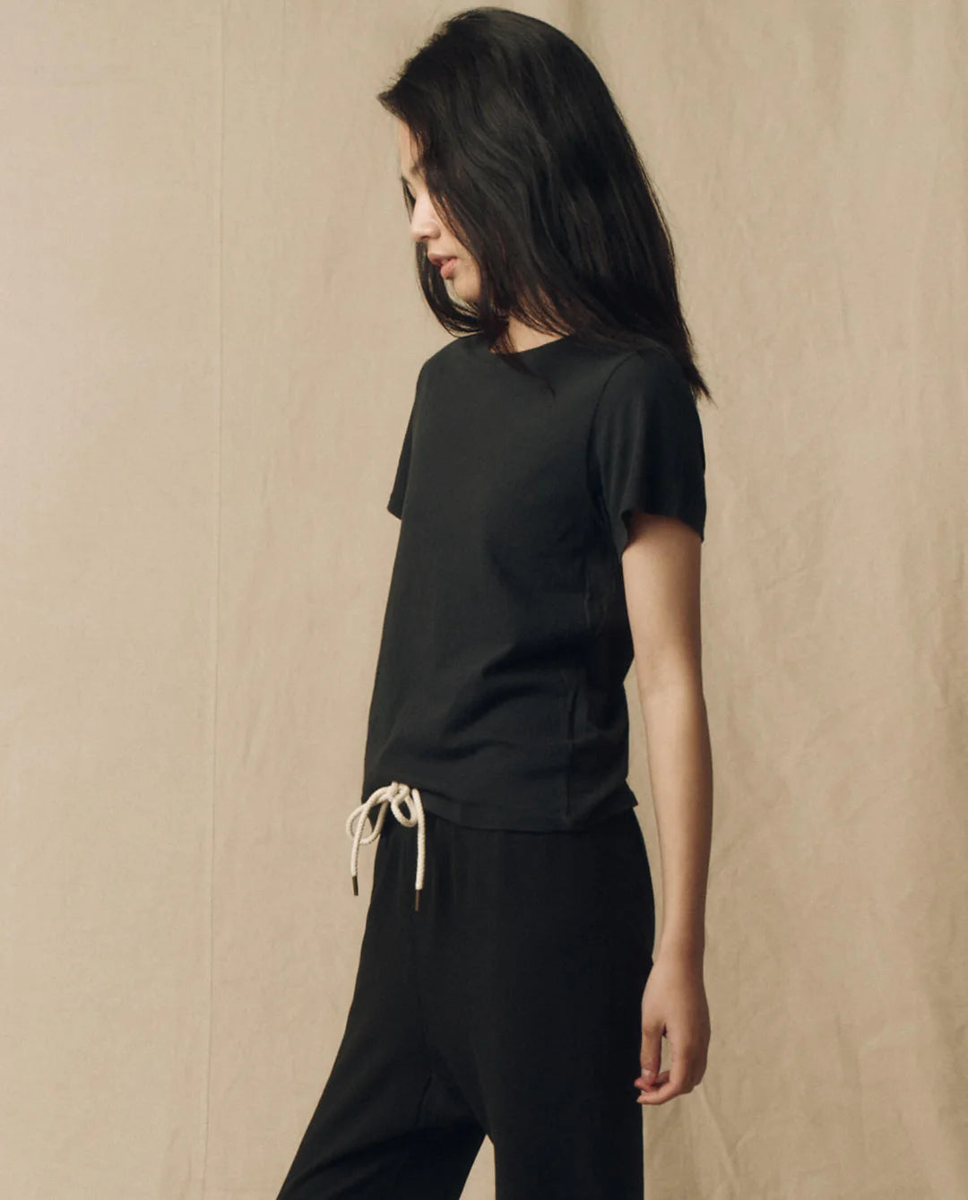 THE LITTLE TEE - ALMOST BLACK