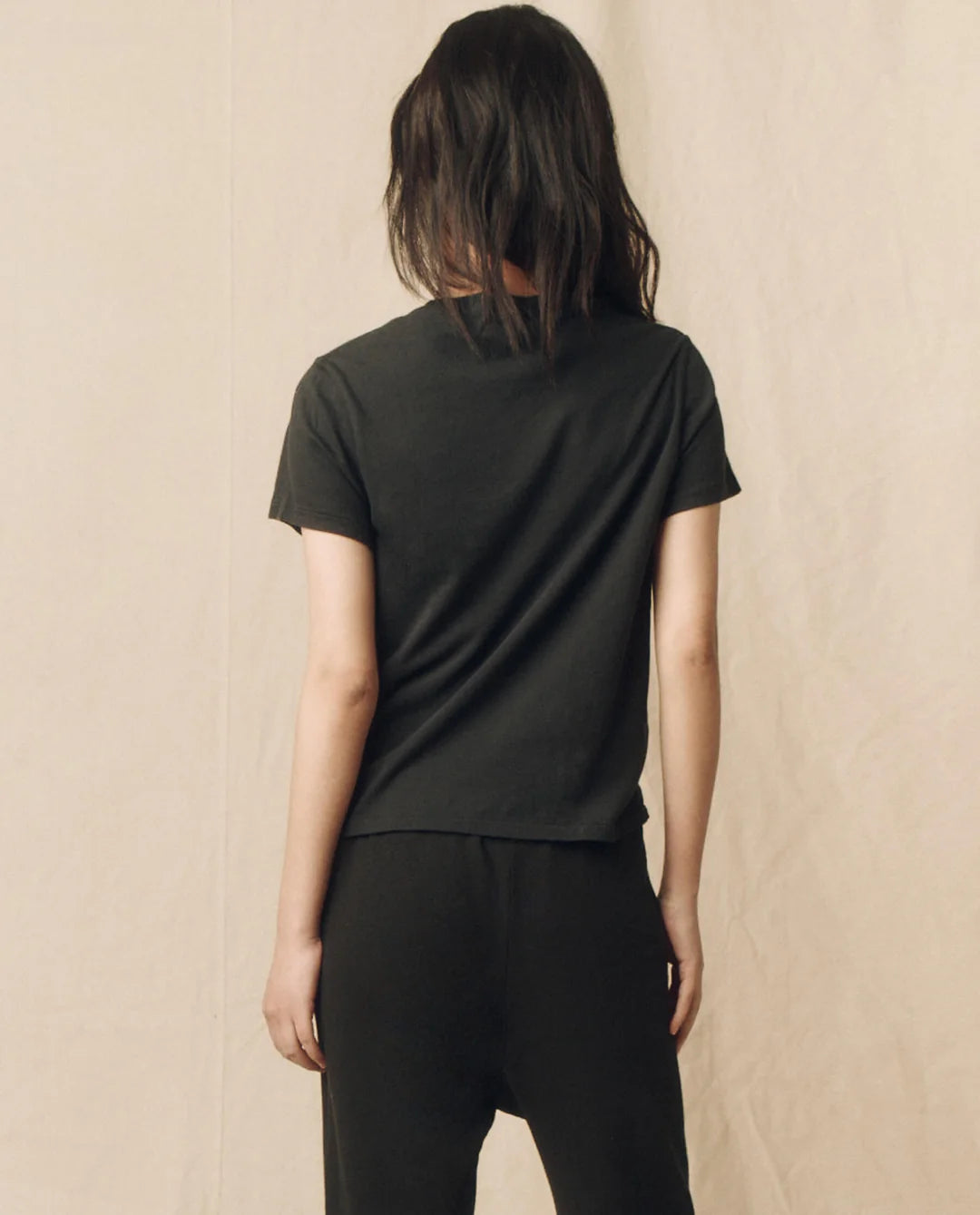 THE LITTLE TEE - ALMOST BLACK