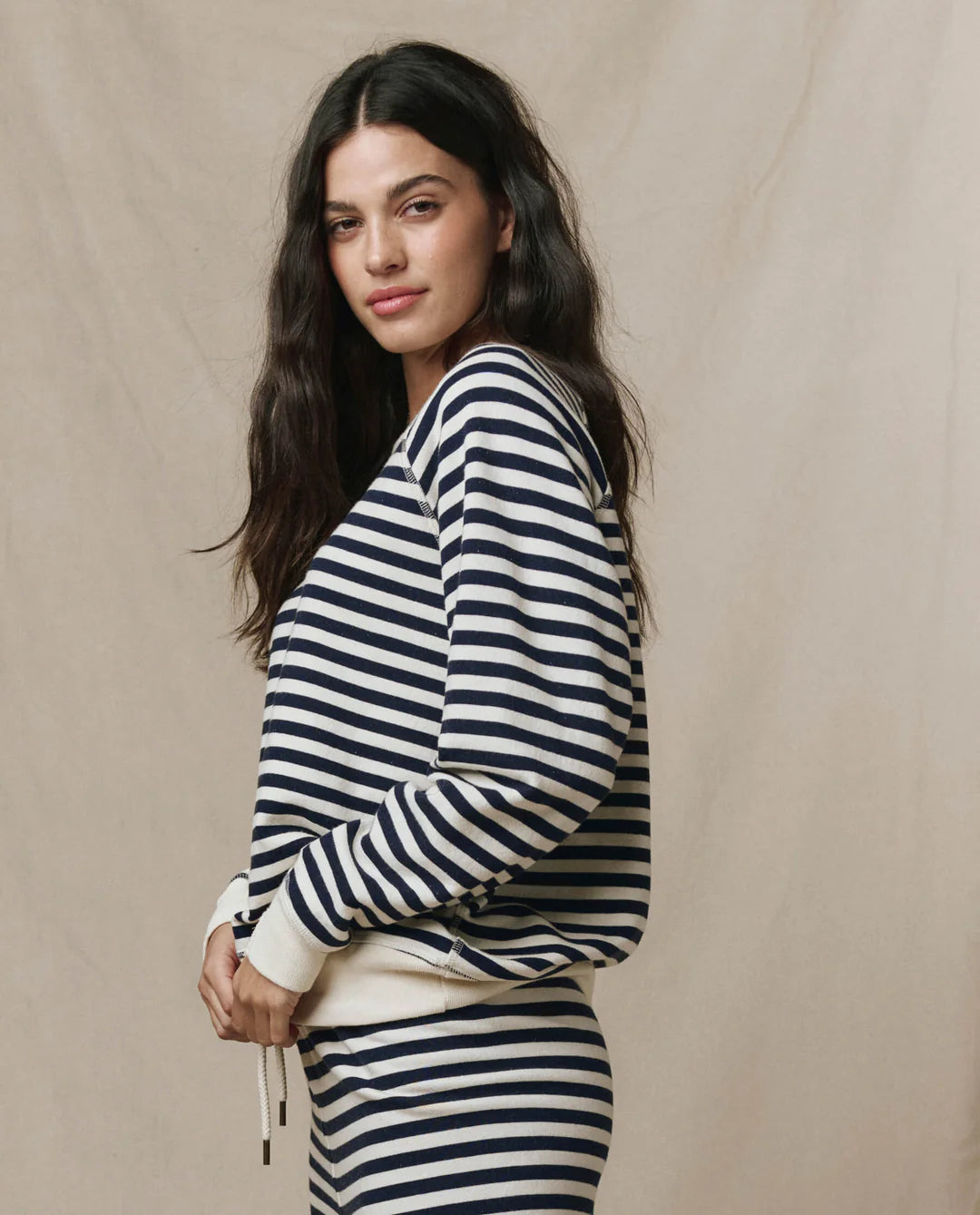 THE COLLEGE SWEATSHIRT - NAVY SAILOR