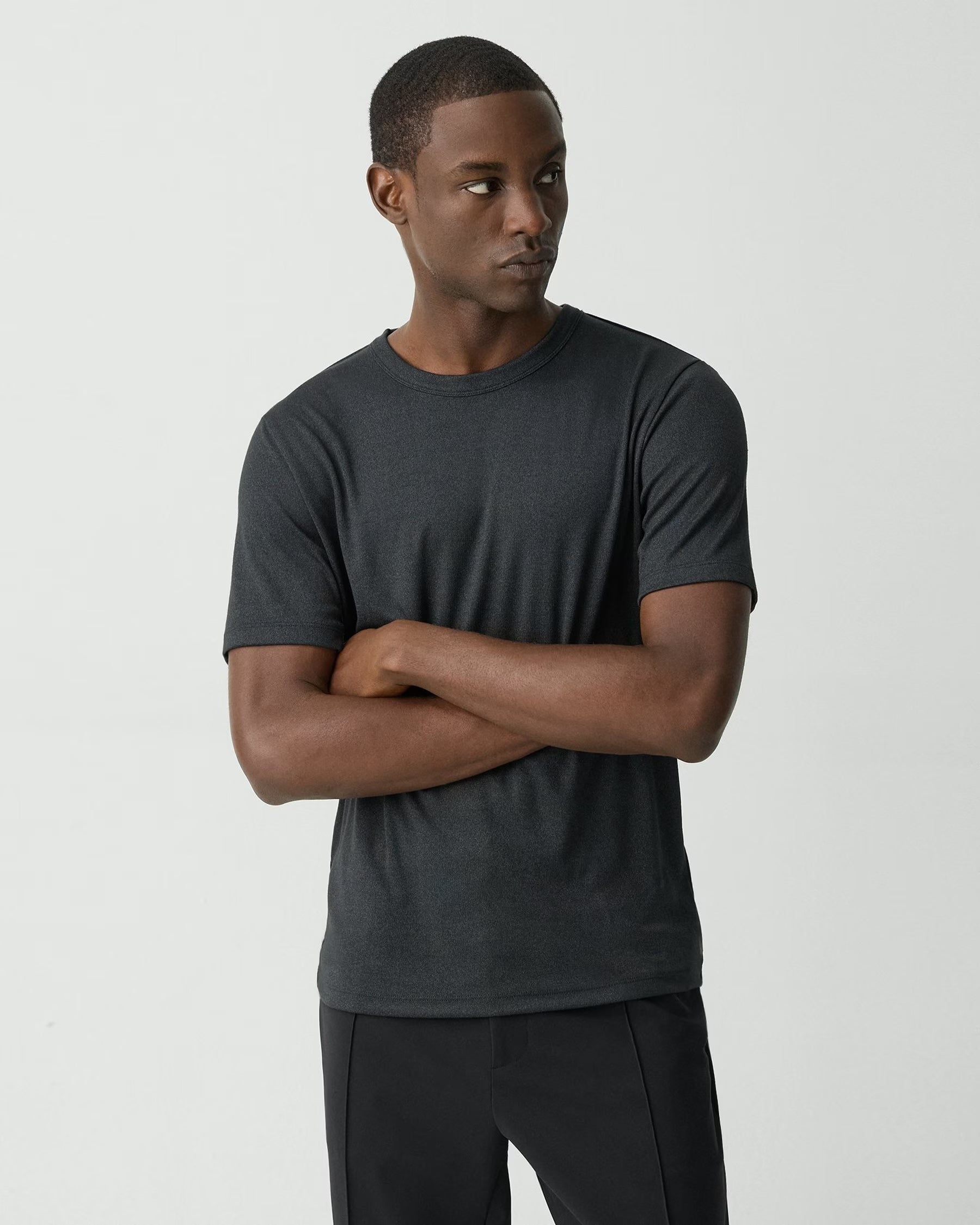 ESSENTIAL TEE - BLACK MULTI