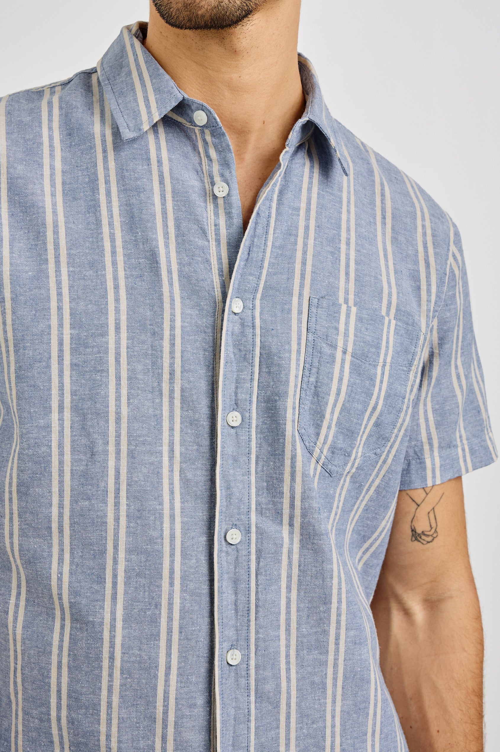 WILDER SHIRT - CHAMBRAY BUTTER