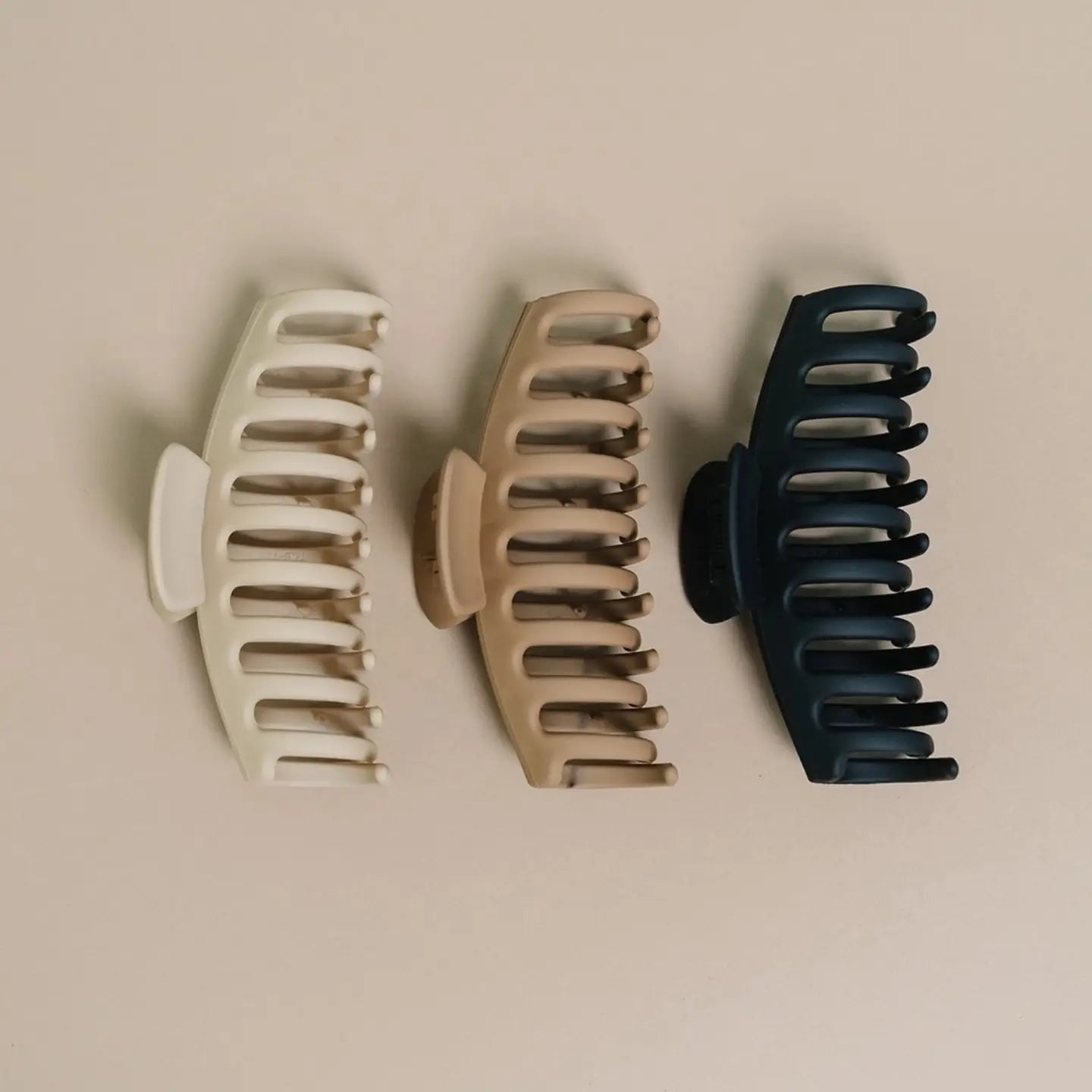 HAIR CLAWS - PACK OF THREE