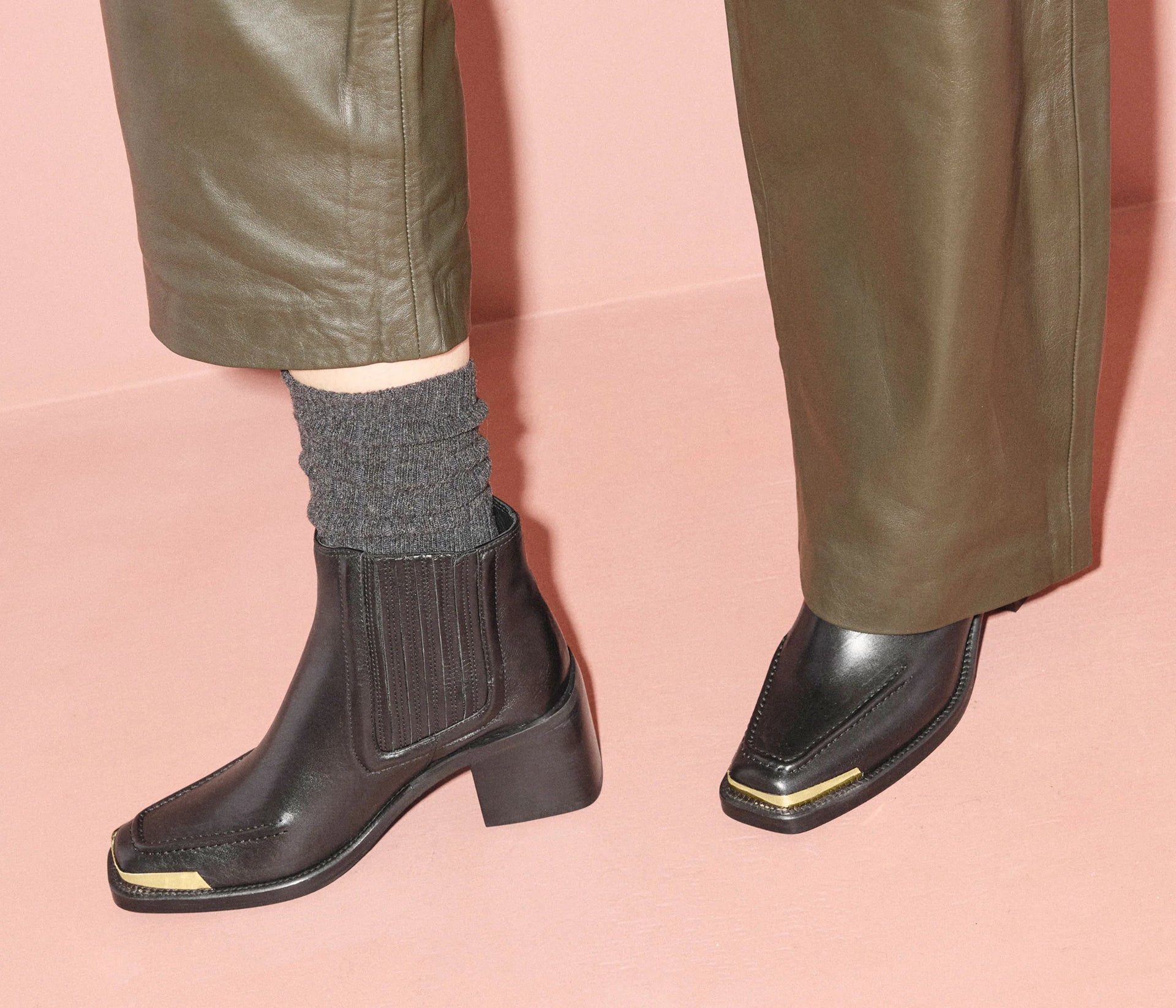 AMELIE LOW BOOT - BLACK CALF