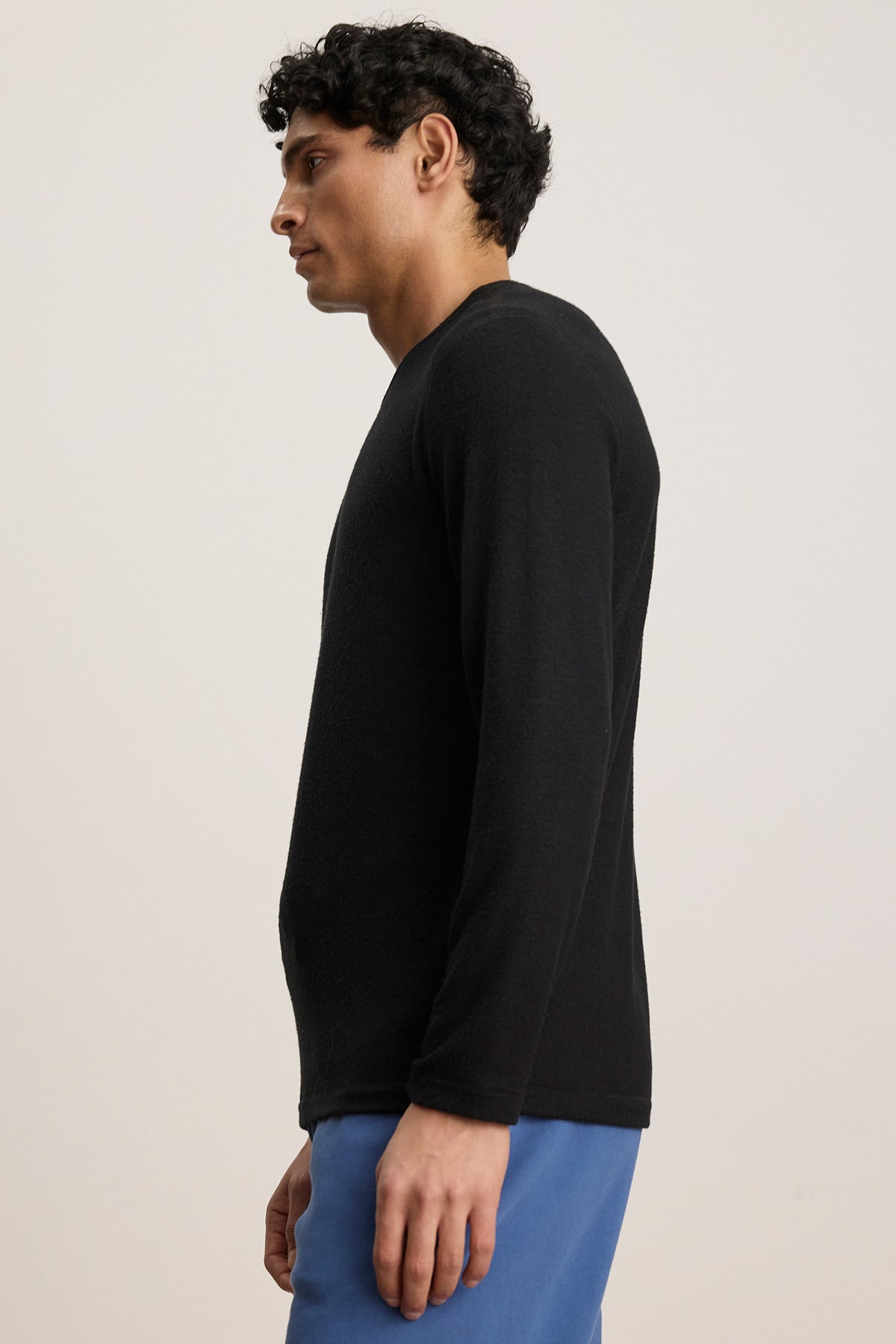 ROWLAND TEE - BLACK