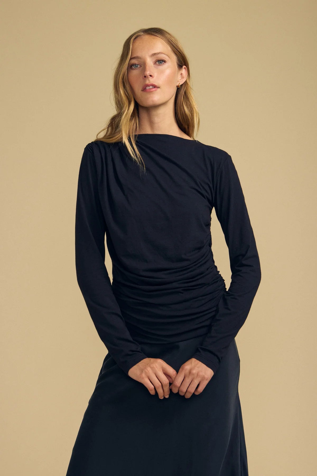 JAZMINE TEE - BLACK