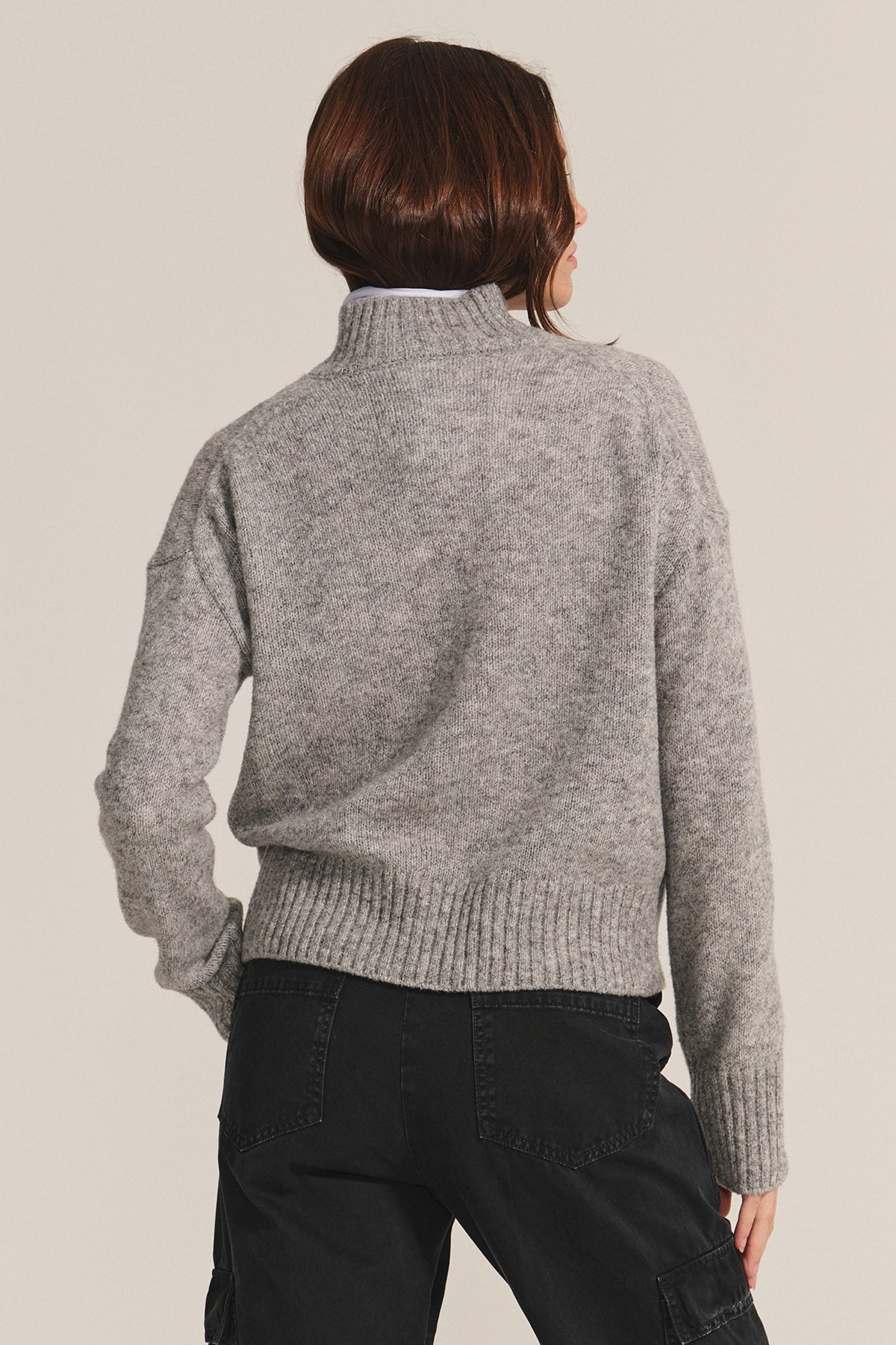 BRIELLE SWEATER - HEATHER GREY