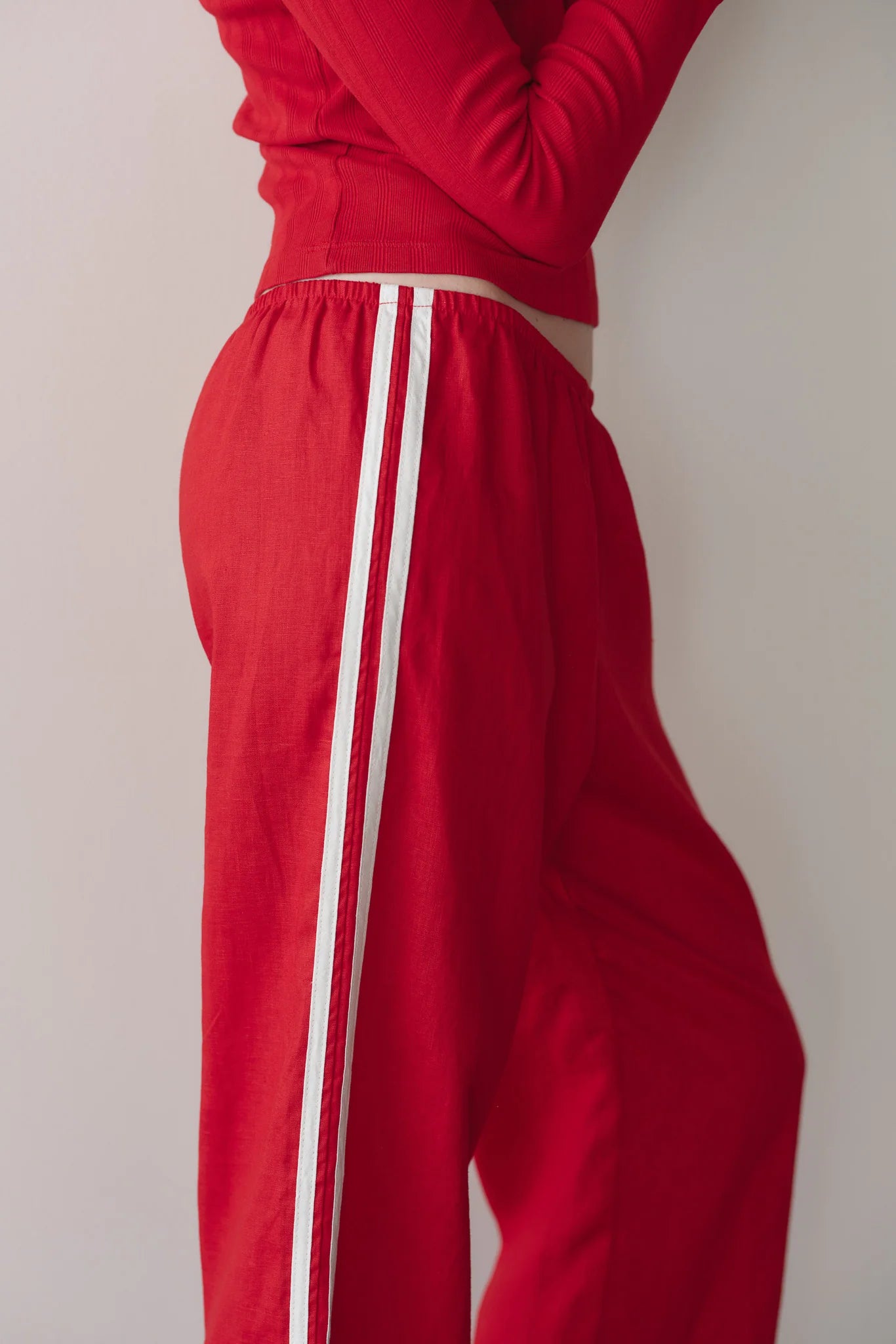 LINEN CROP RACER STRIPE PANT - BELL PEPPER