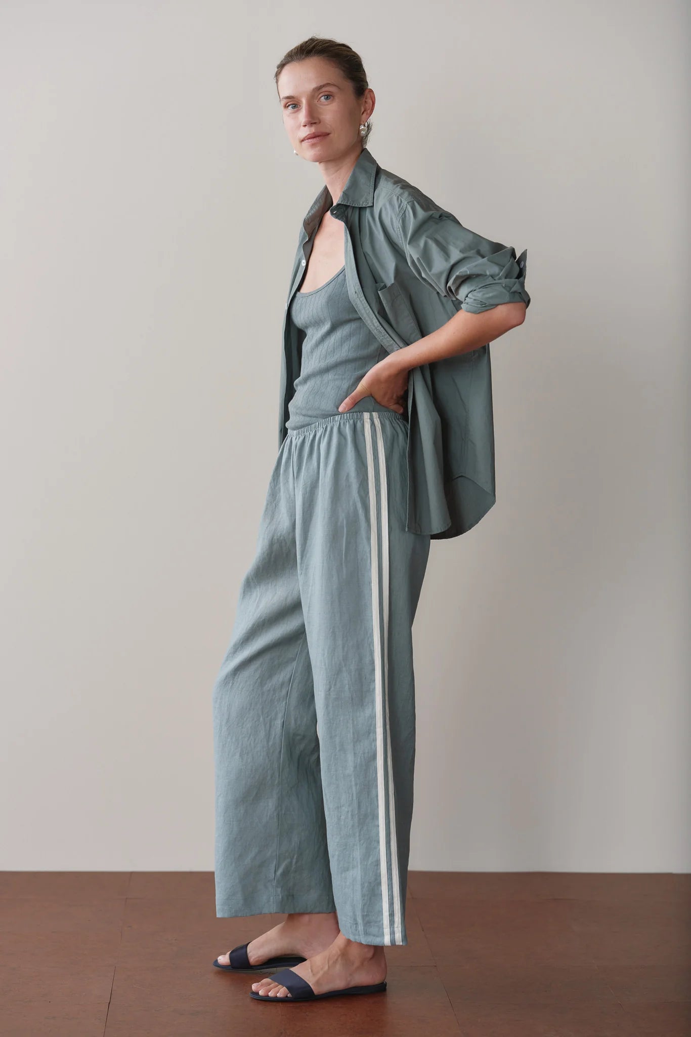 LINEN CROP RACER STRIPE PANT - SAGE