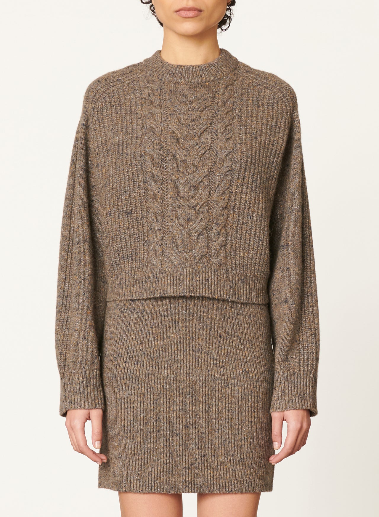 DELORA SWEATER - BROWN